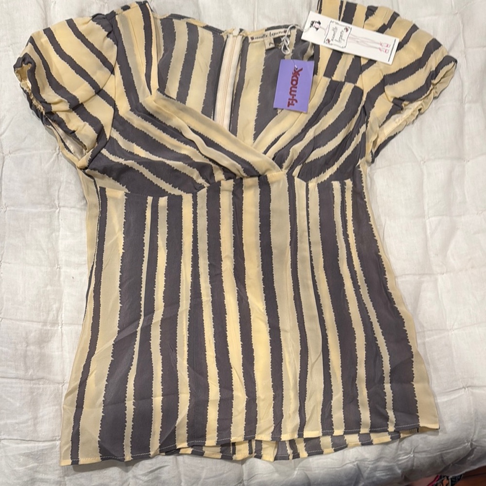 Namette Lepore new with tags Women's Striped Grey and Cream Top